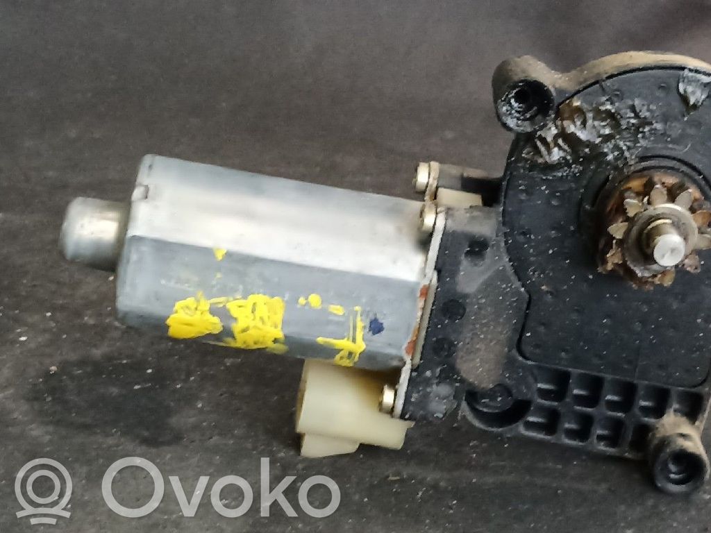 Mercedes-Benz ML W163 Silnik regulatora szyby drzwi przednich 