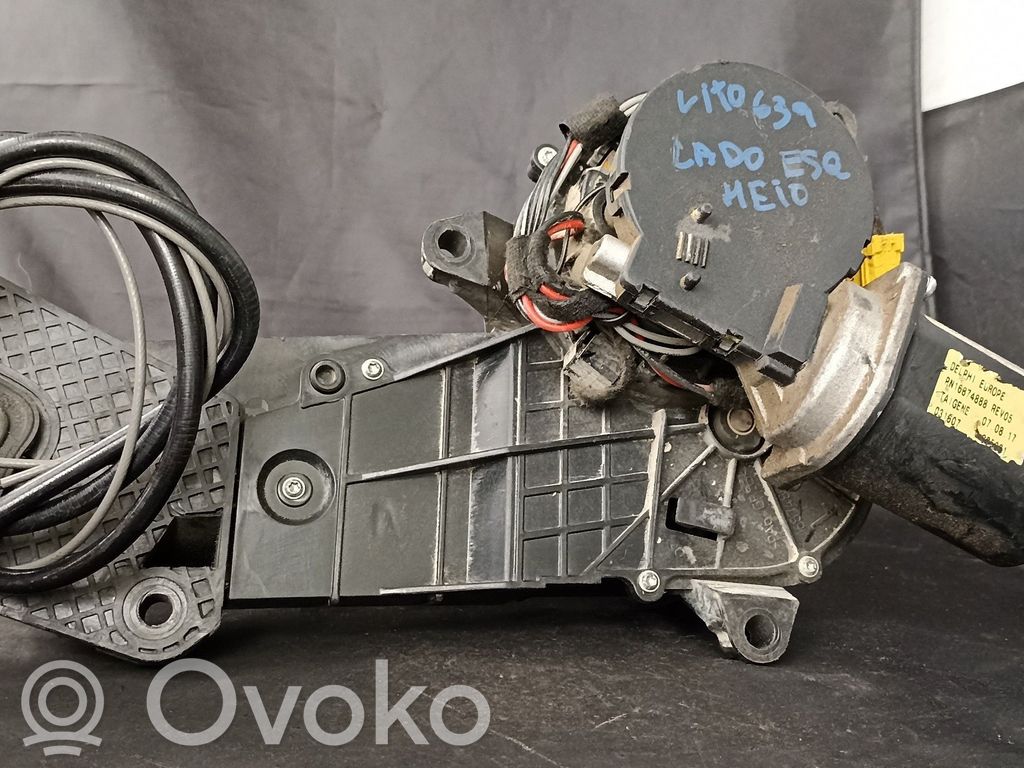 Mercedes-Benz Vito Viano W639 Aizmugurē loga pacēlāja motoriņš 
