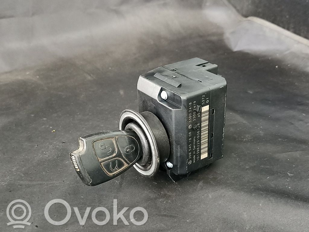 Mercedes-Benz C W203 Buton pornire/oprire motor 