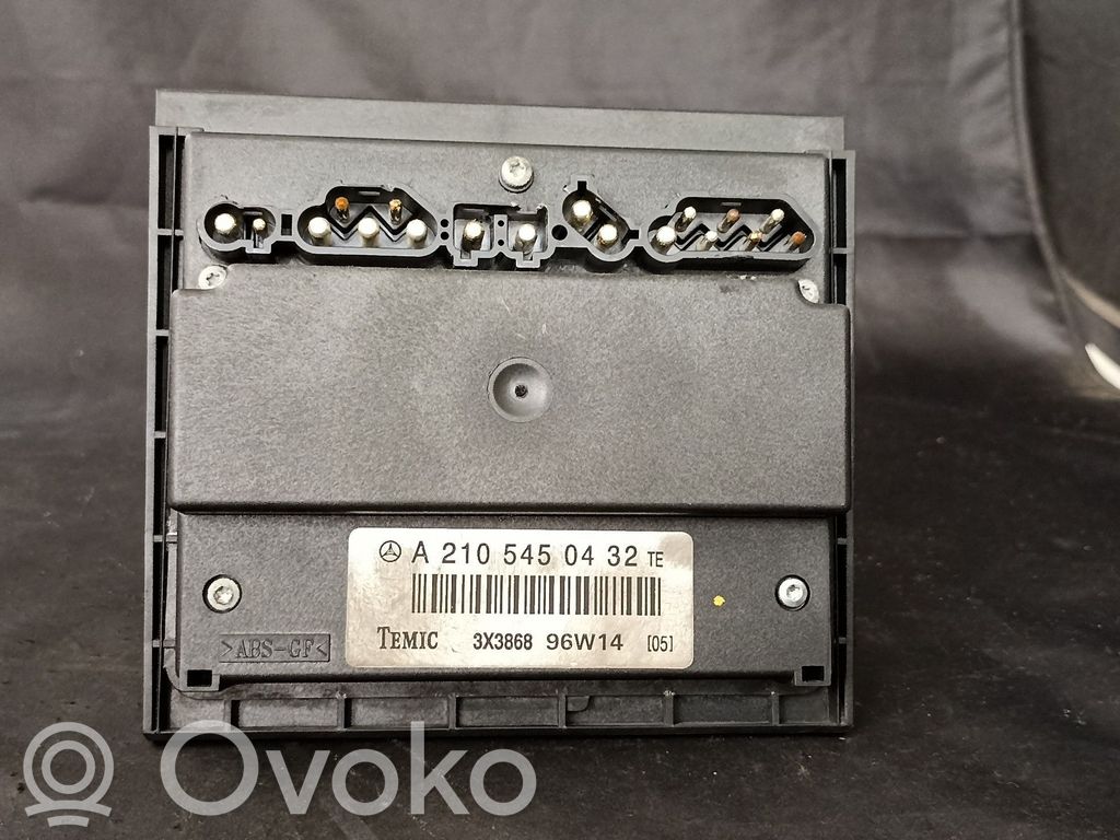 Mercedes-Benz C W202 Other control units/modules 