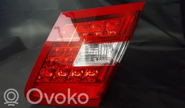 Mercedes-Benz E W212 Luci posteriori del portellone del bagagliaio 