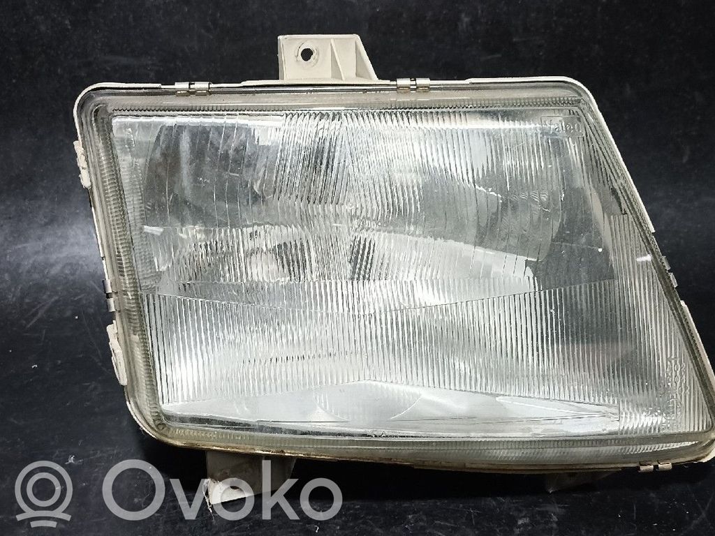 Mercedes-Benz Vito Viano W638 Headlight/headlamp 