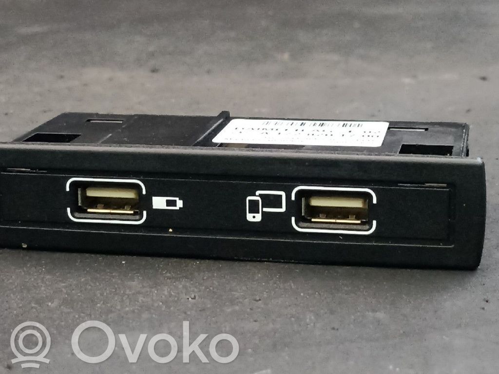Mercedes-Benz CLA C117 X117 W117 Inne wyposażenie elektryczne 