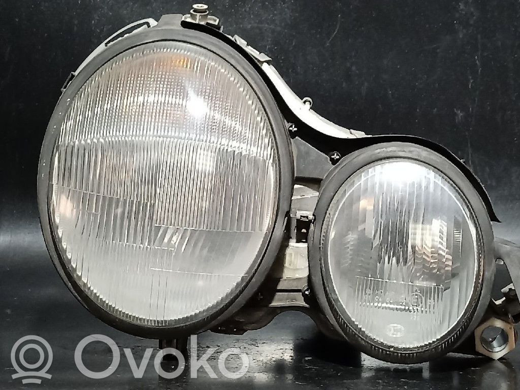 Mercedes-Benz E W210 Headlight/headlamp 