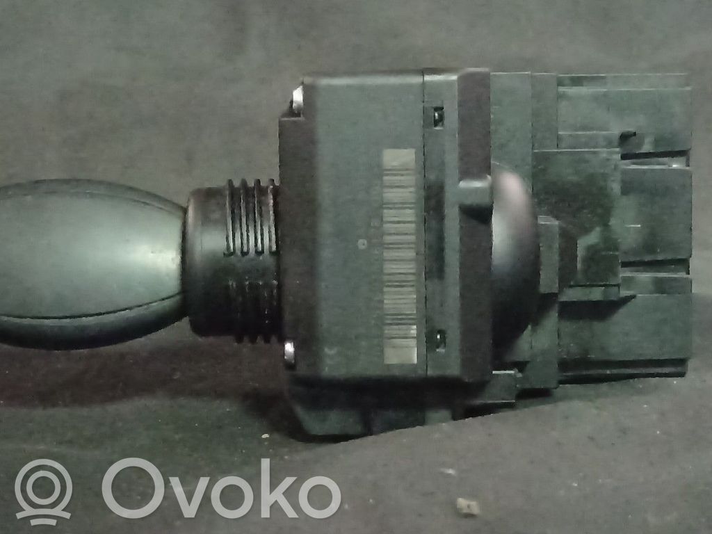 Mercedes-Benz Sprinter W906 Engine start stop button switch 