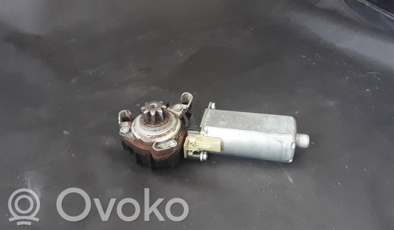Mercedes-Benz ML W164 Motor reglare scaun 