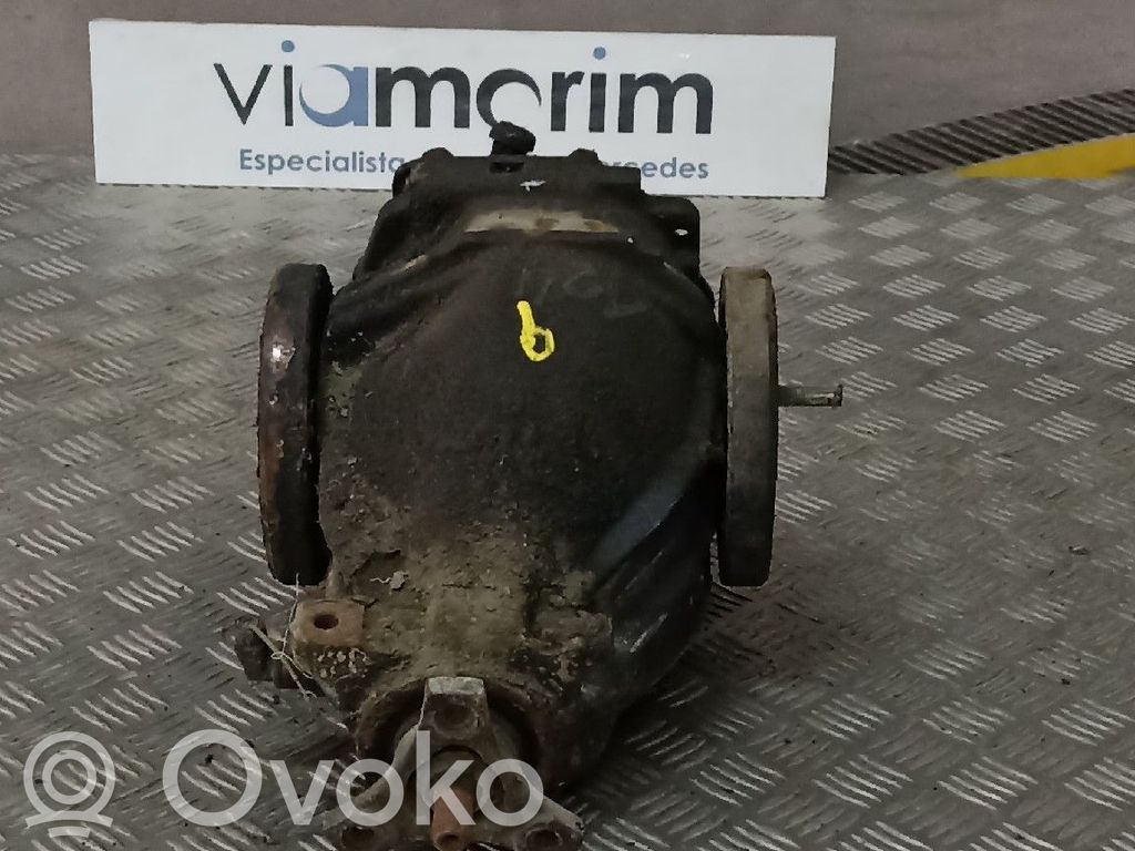 Mercedes-Benz 190 W201 Tylny mechanizm różnicowy 