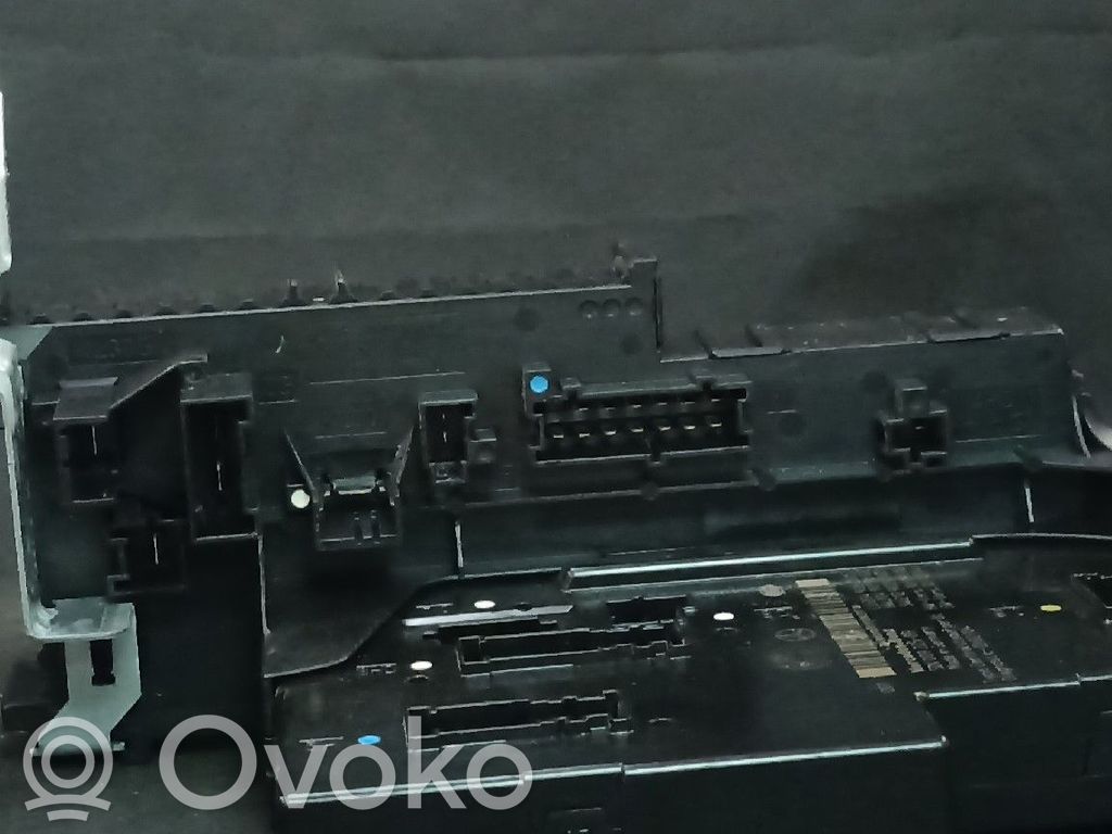Mercedes-Benz C W204 Unitate de control SAM 