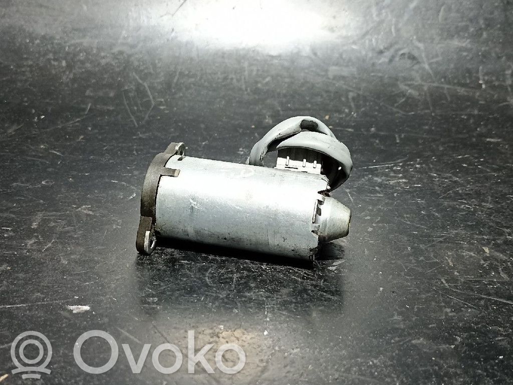 Mercedes-Benz CLK A208 C208 Motor reglare scaun 