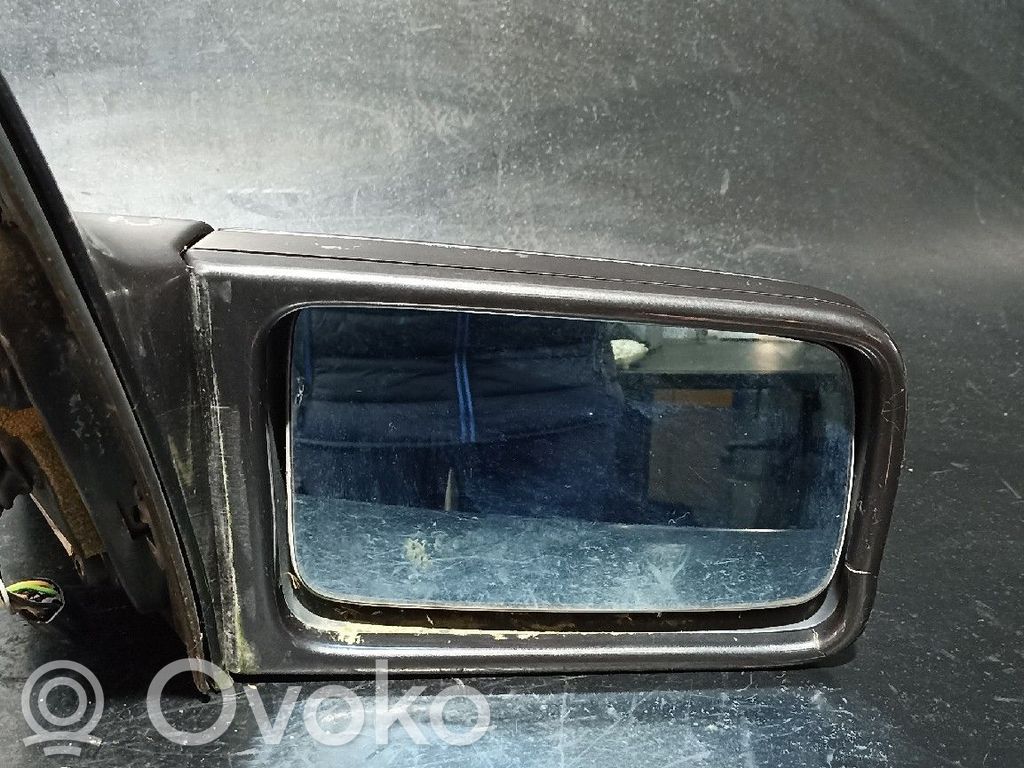 Mitsubishi Galant Elektryczne lusterko boczne drzwi przednich 