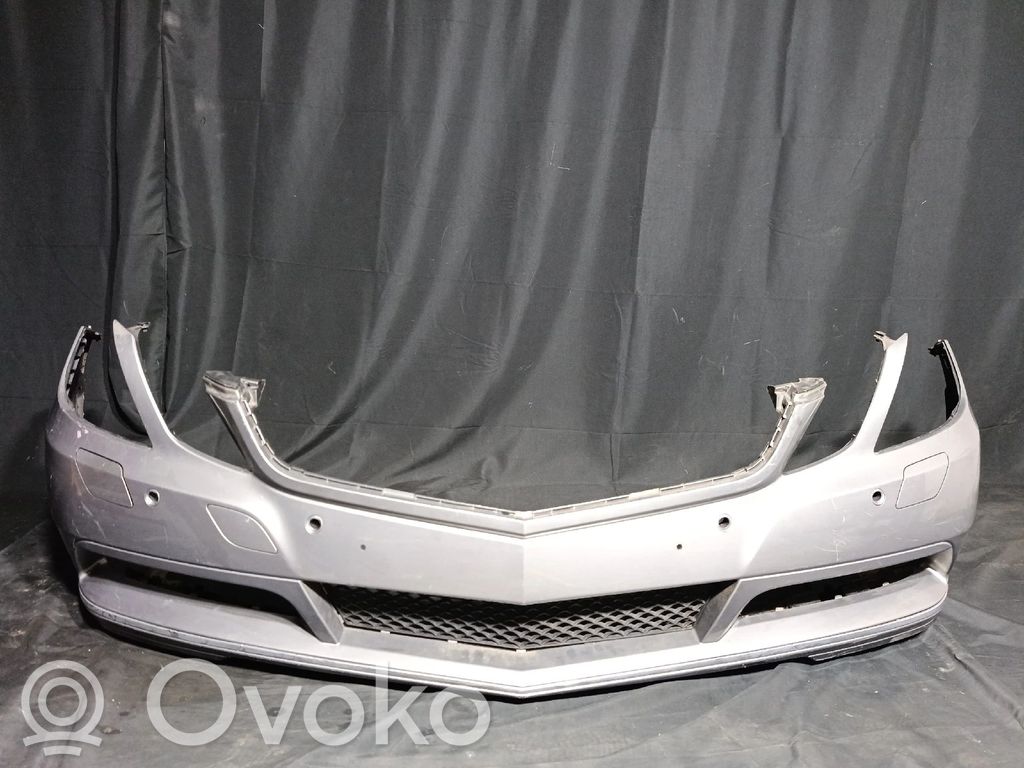 Mercedes-Benz CLK C207 A207 Parachoques delantero 