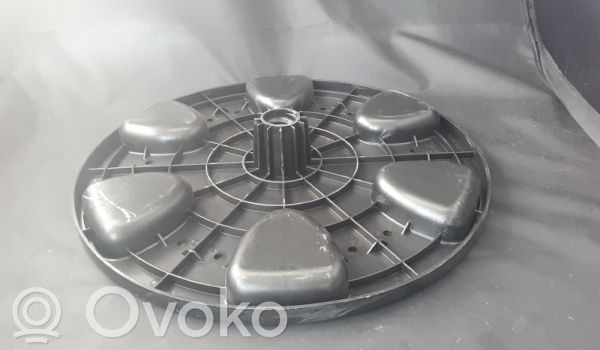 Mercedes-Benz E W211 Spare wheel mounting bracket 