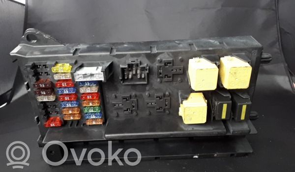 Mercedes-Benz Sprinter W906 Unidad de control SAM 