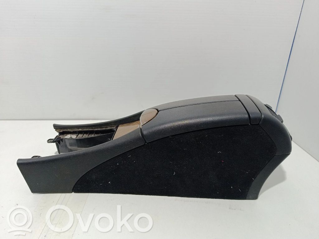 Mercedes-Benz E W211 Armrest 
