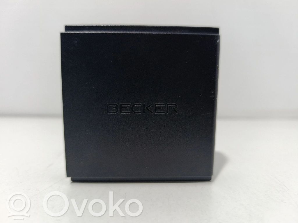 GPS navigation control unit/module   1669000101,1669006215,1669027100,1729011202,A1669000101,A1669006215,A1669027100,A1729011202