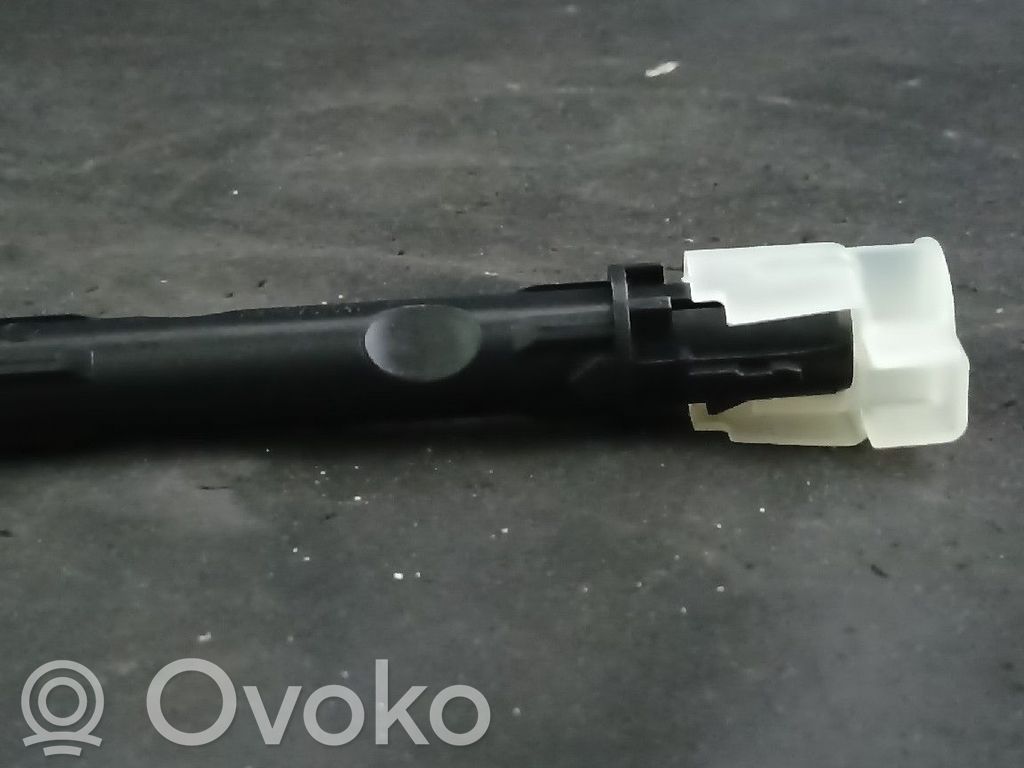Mercedes-Benz E W211 Rear bumper mounting bracket 