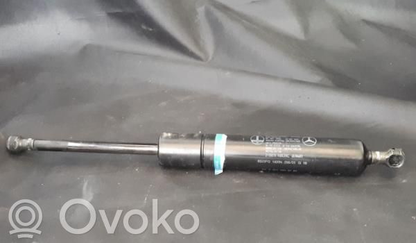 Mercedes-Benz E W210 Tailgate/trunk strut/damper 