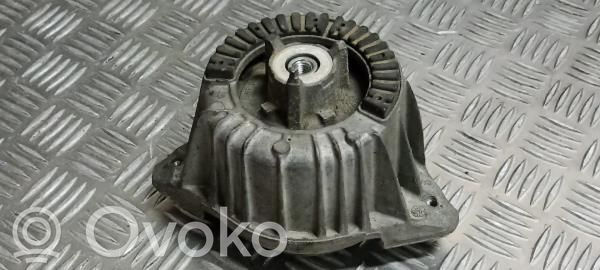 Engine mount bracket   2122406317,2122401417,2122404117,A2122401417,A2122404117,A2122406317,ESQUERDO