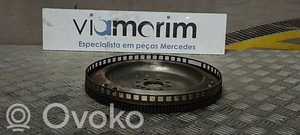 Mercedes-Benz C W204 Volante motor 