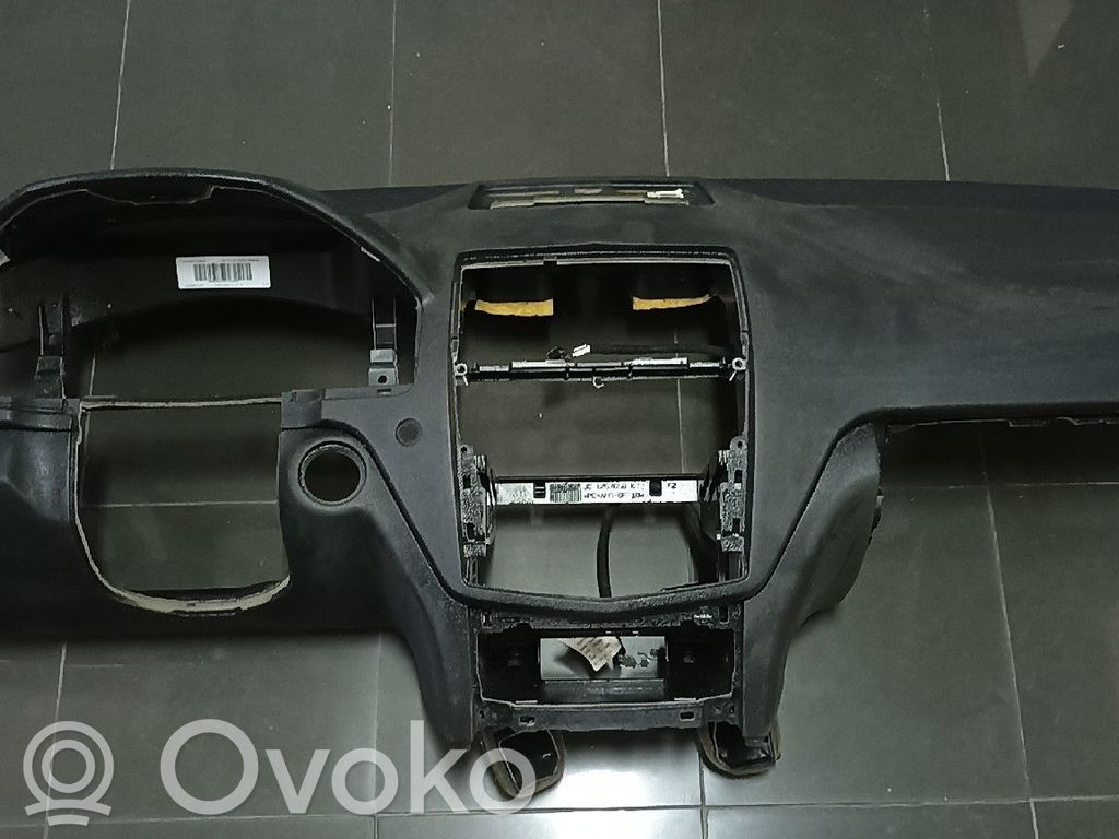 Mercedes-Benz C W204 Panel de instrumentos 