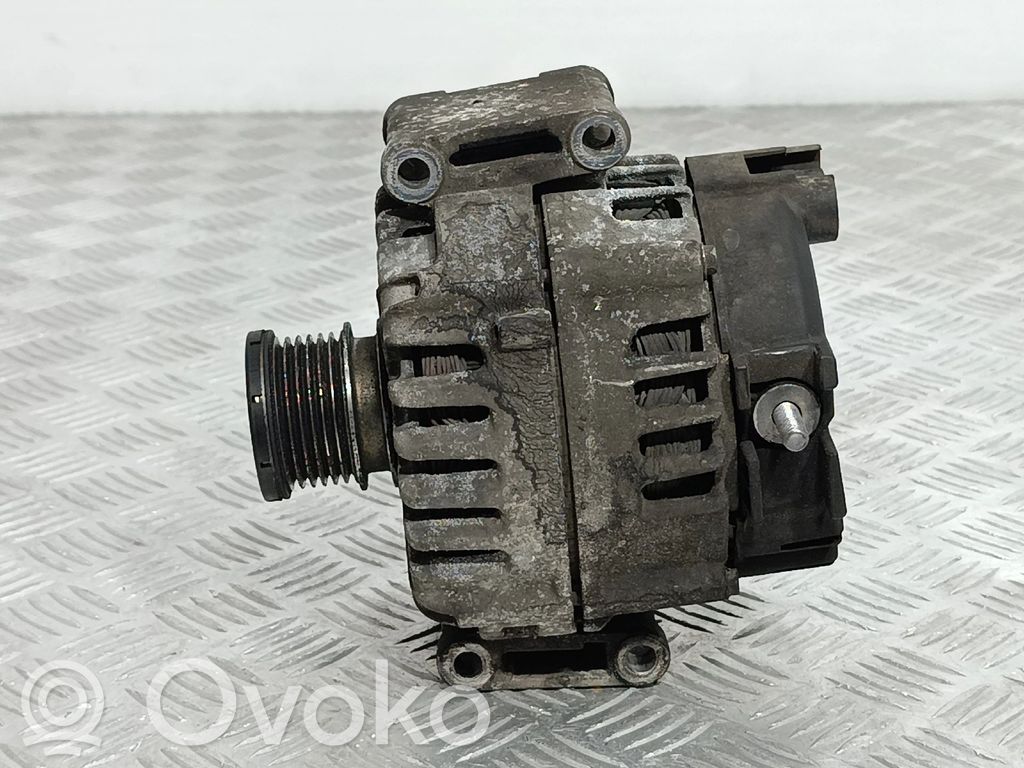 Mercedes-Benz Sprinter W906 Alternator 