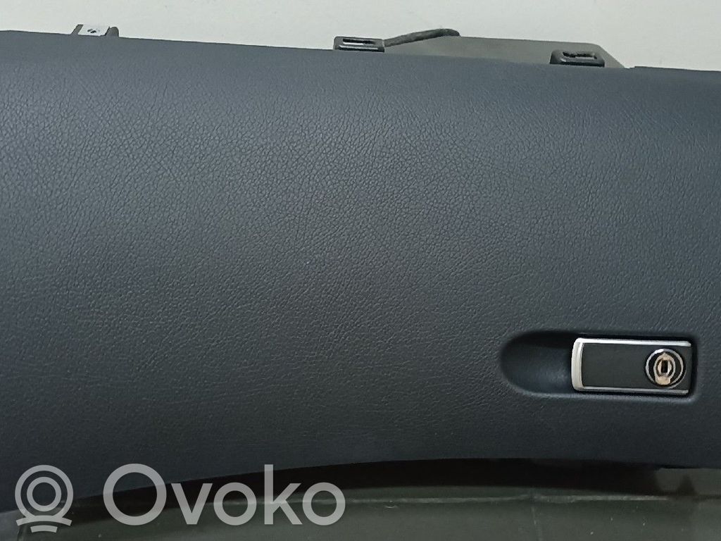 Mercedes-Benz E W213 Daiktadėžė 