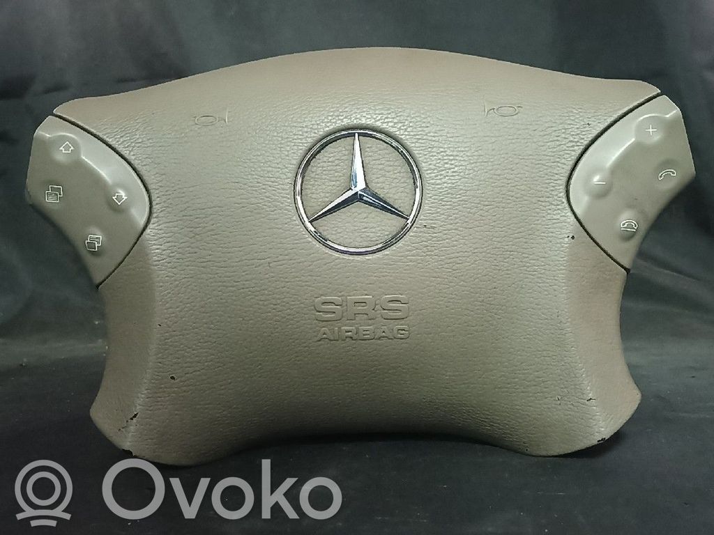 Mercedes-Benz C W203 Vairo oro pagalvė 