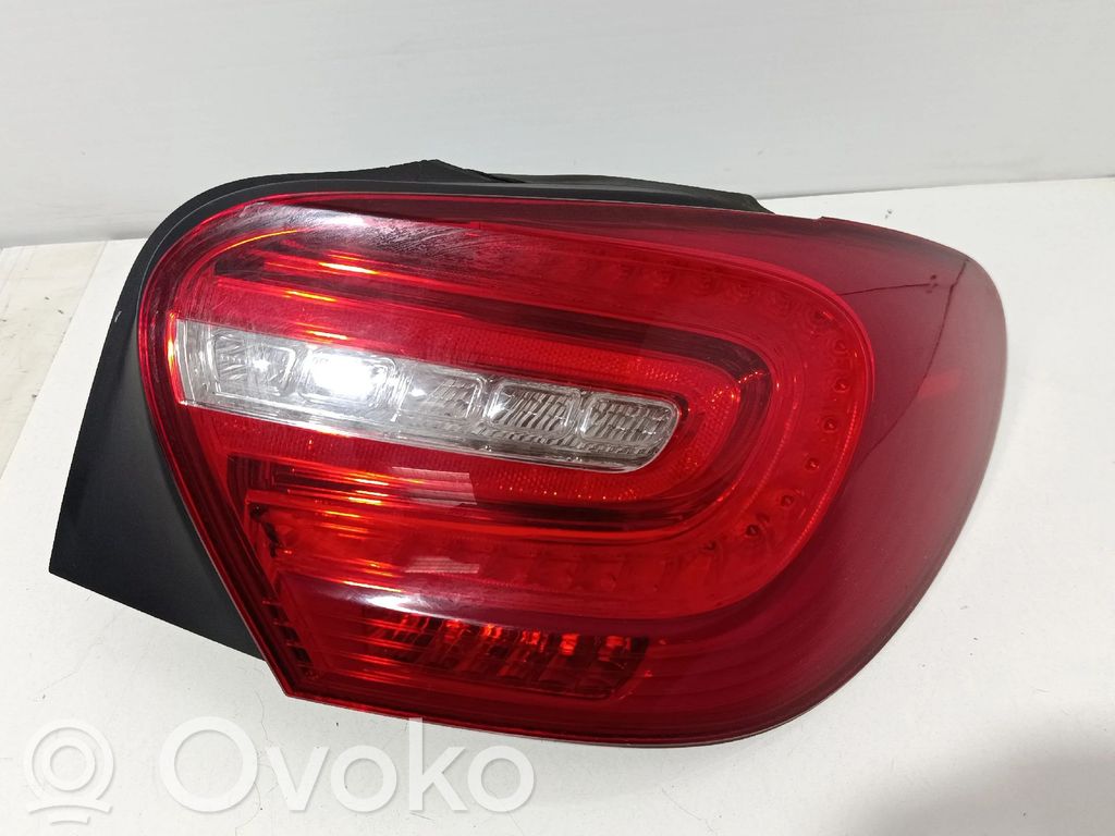 Lampa tylna   1769060400,1769062400,1769063200,A1769060400,A1769062400,A1769063200