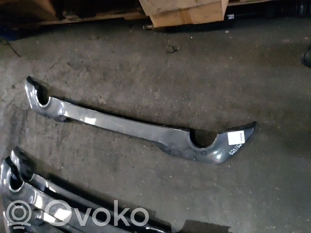 BMW 3 G20 G21 Takapuskurin alaosan lista 