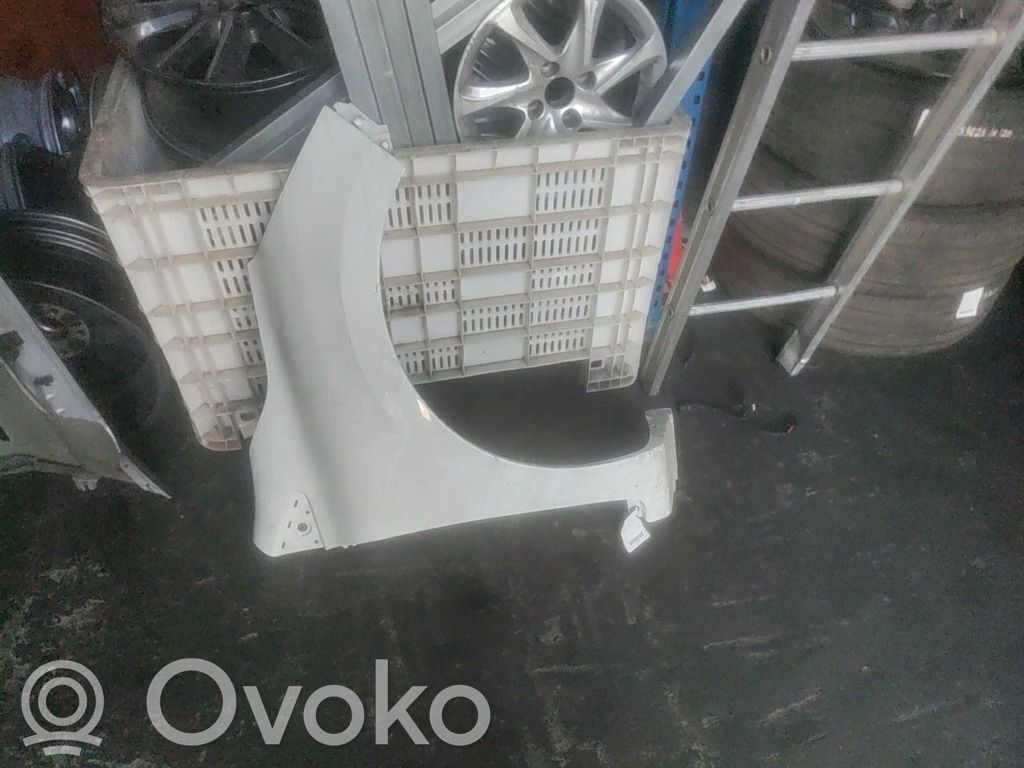 Sparnas   631007609R,2RASGOS,RENAULTCLIO4