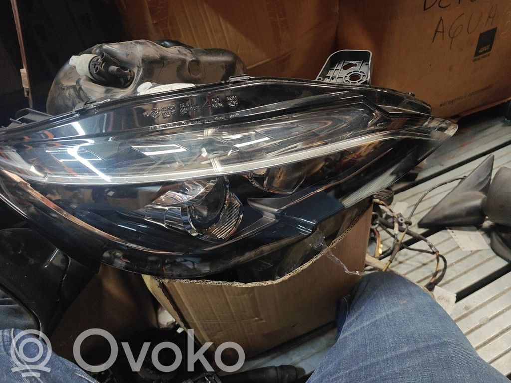 Headlight/headlamp   162855538000,145100044200,P308PEUGEOT308