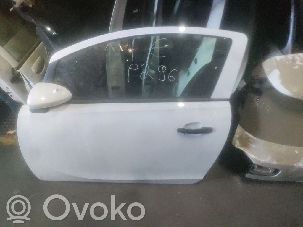 Opel Corsa E Priekinės durys 