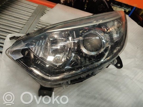 Renault Captur Scheinwerfer 