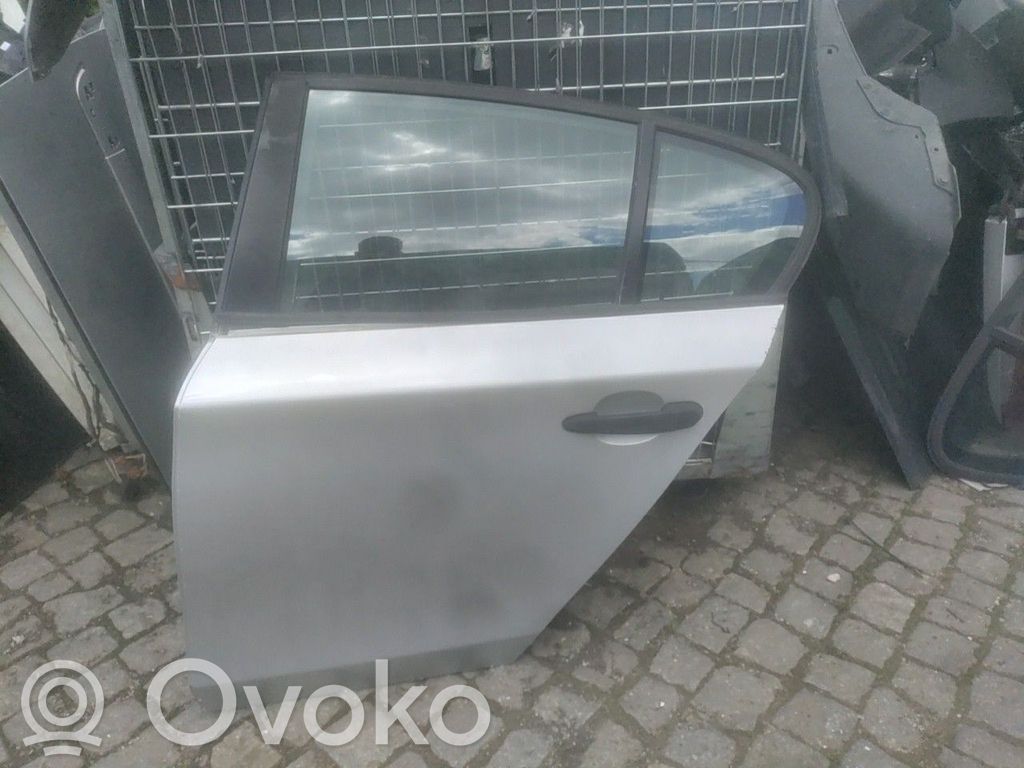 Tür hinten   5A2A383,41515A2A383,7132341,7191017