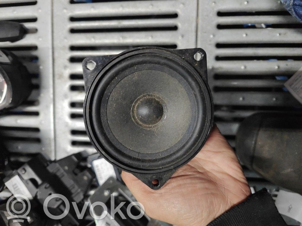 BMW 1 E81 E87 Haut parleur 