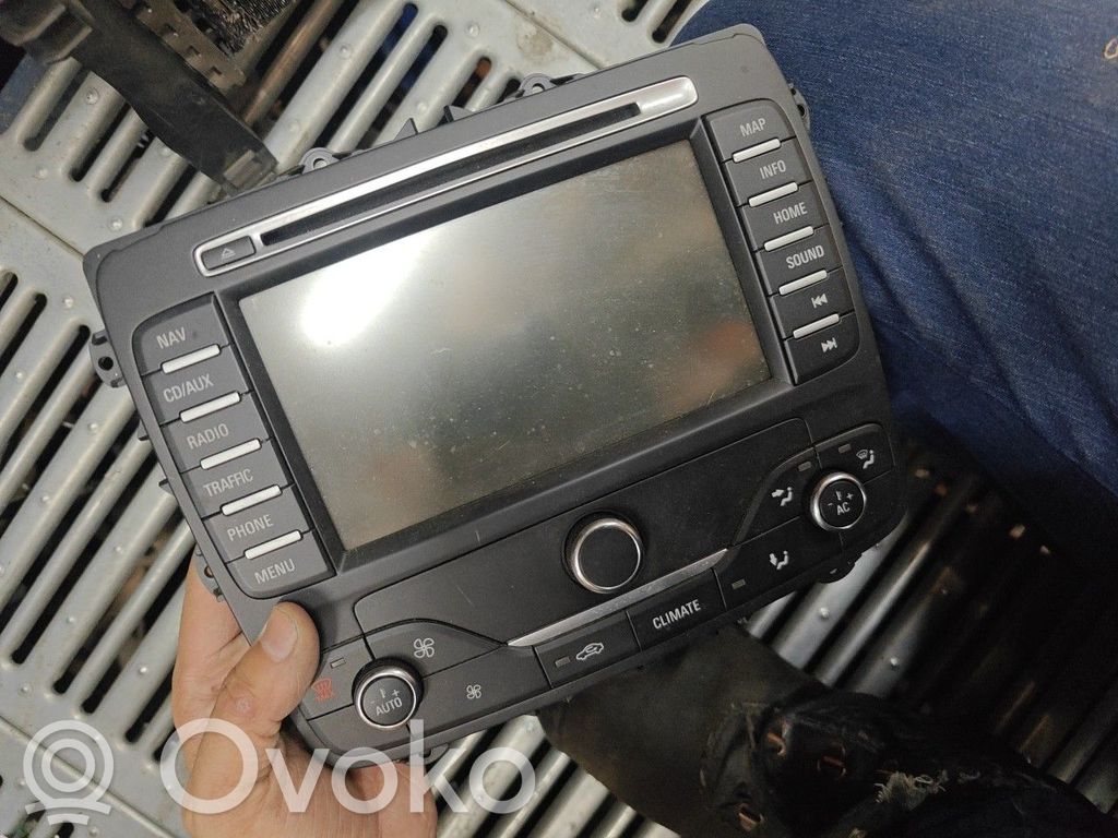 Ford S-MAX Panel / Radioodtwarzacz CD/DVD/GPS 