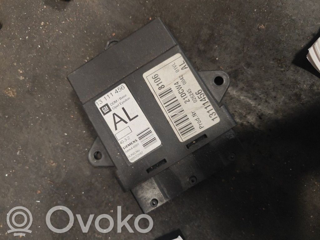 Muut ohjainlaitteet/moduulit   13111456AL,OPELGM