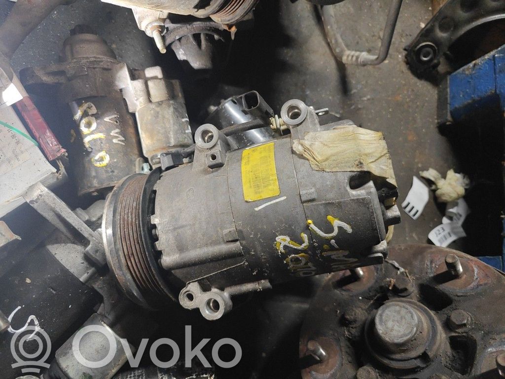 Air conditioning (A/C) compressor (pump)   FORDSMAX2013