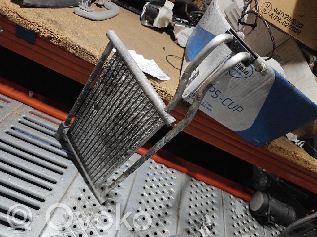 Engine oil radiator   530D
