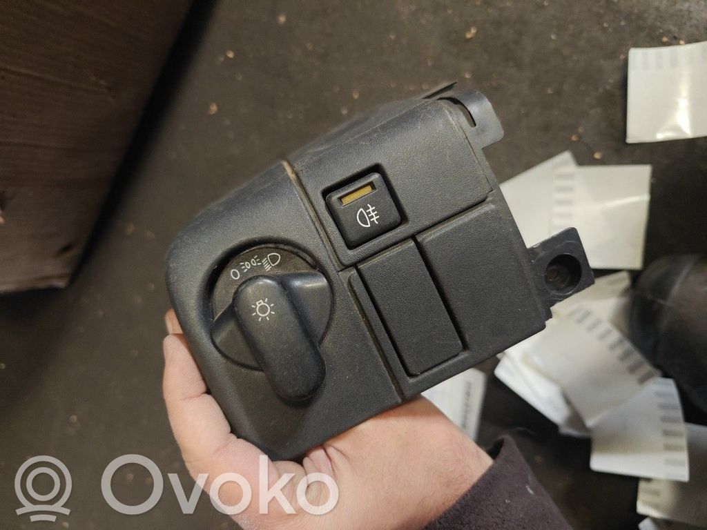 Opel Corsa A Interruptor de luz 