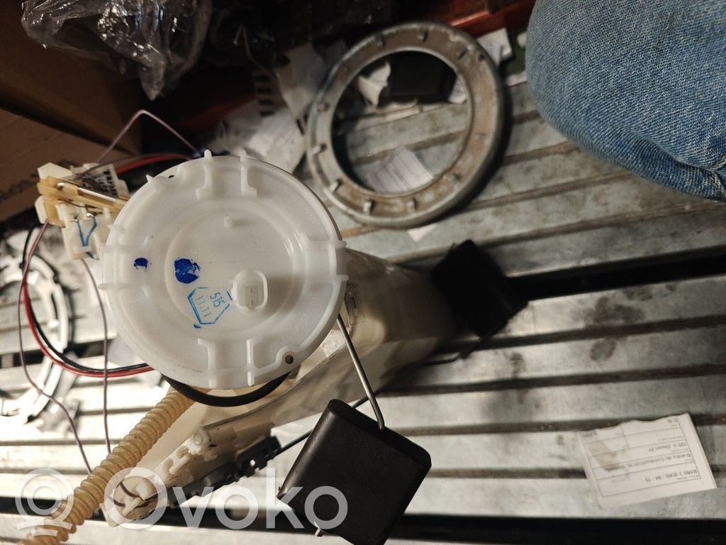 BMW 7 E38 In-tank fuel pump 