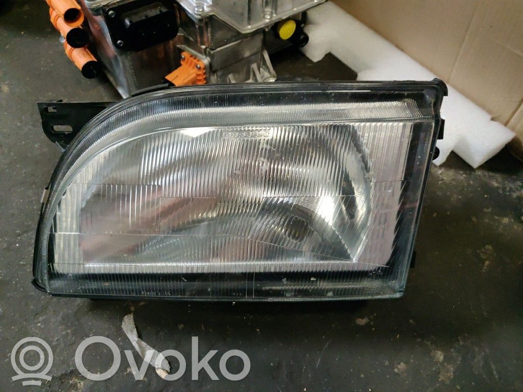 Priekšējais lukturis   92VB13006SDB,BOA