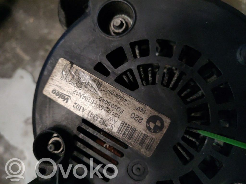 BMW 5 F10 F11 Generator/alternator 