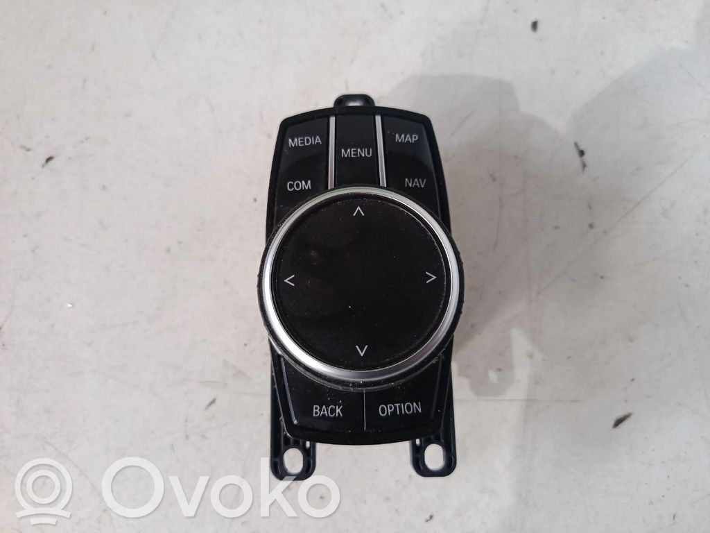 BMW X2 F39 Przyciski multifunkcyjne 