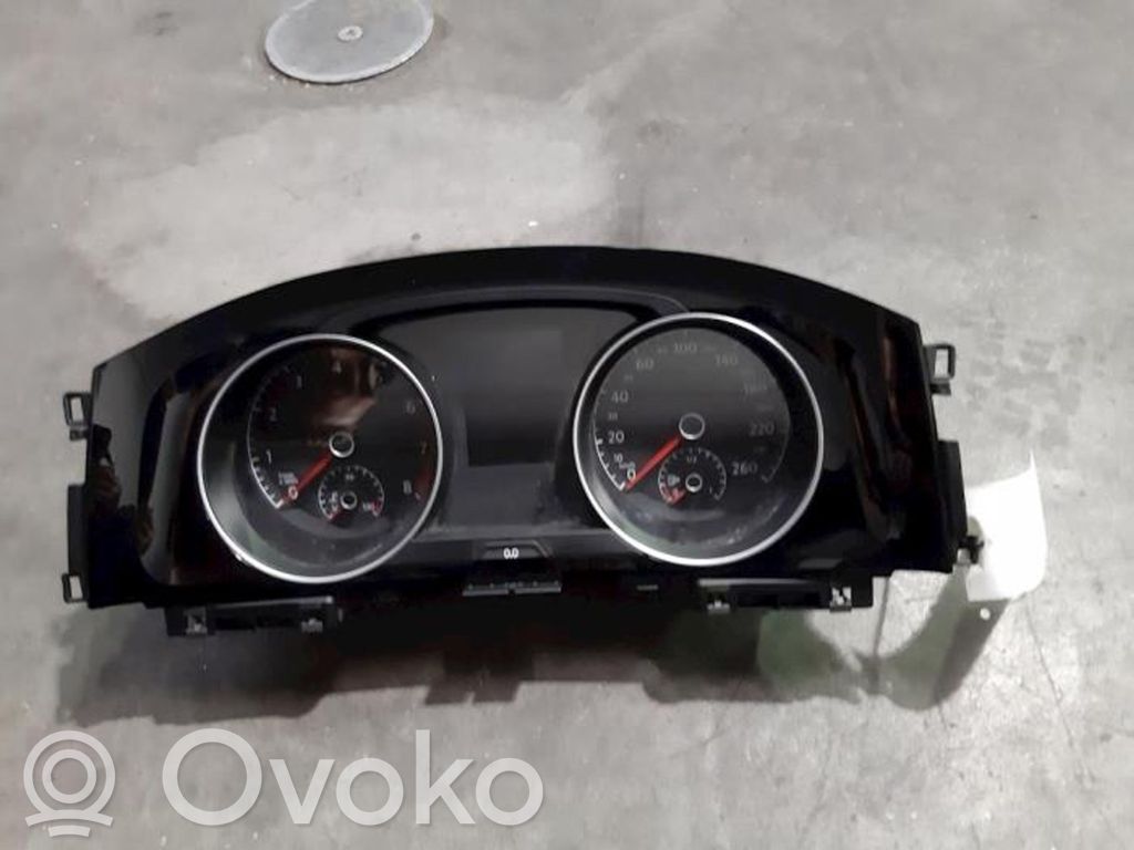 Volkswagen Golf VII Licznik / Prędkościomierz 