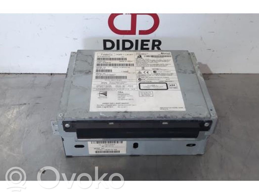 Panel / Radioodtwarzacz CD/DVD/GPS   CF6N18C815AA,31357212AA,31357212AA