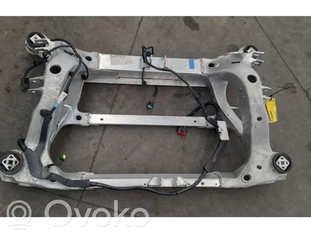 Tesla Model X Galinis traversas 