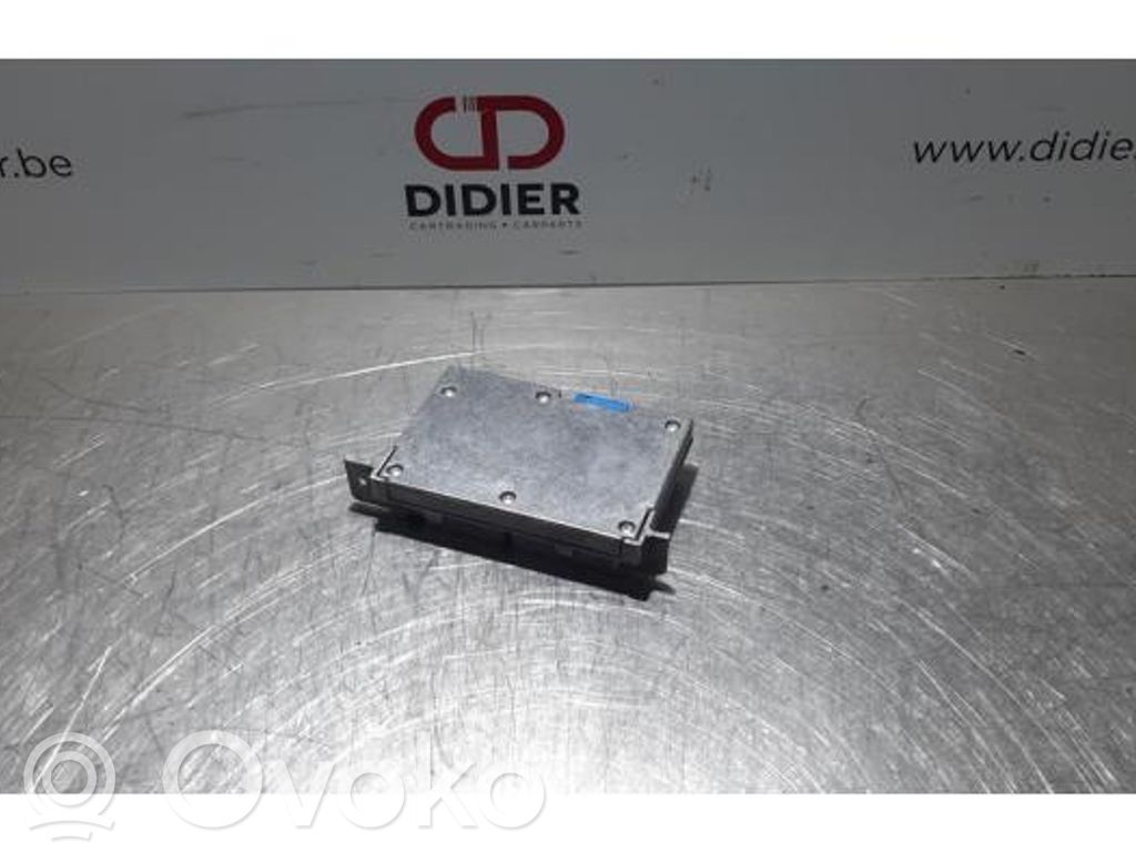 BMW 2 F46 Centralina antenna 