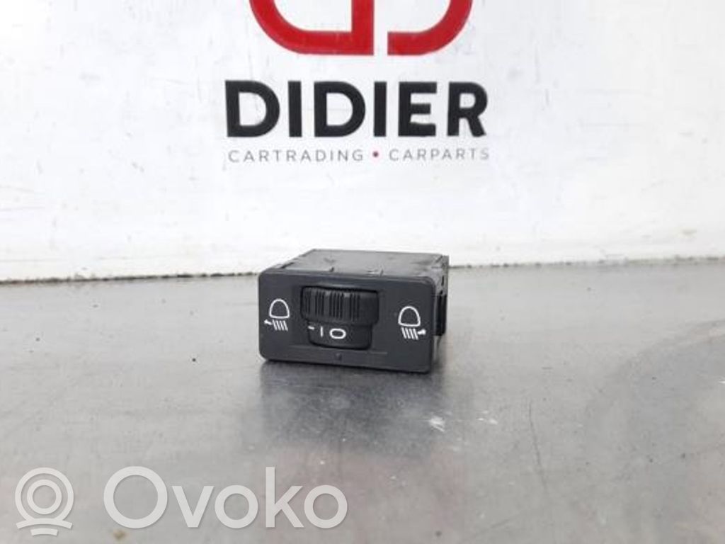 Headlight level height control switch   9666186877,A12306,A12306