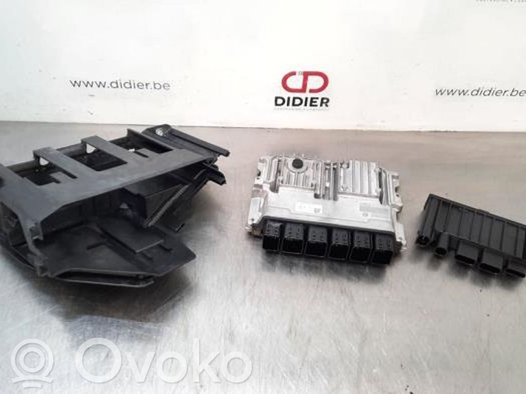 BMW 2 F45 Engine control unit/module 